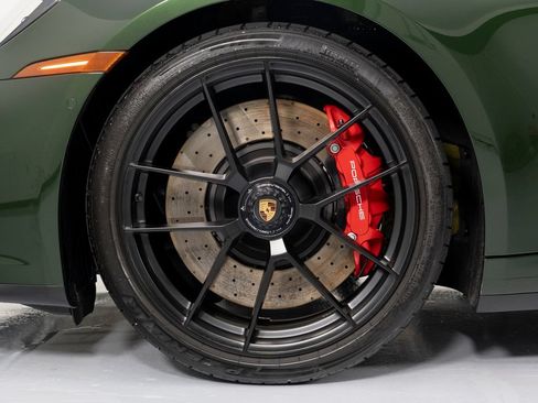 Certified 2026 Porsche 911 Targa 4 GTS AWD/4WD image 15