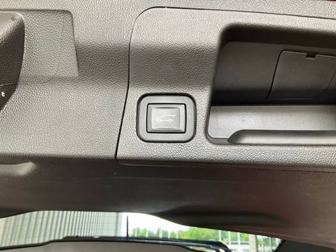 Used 2019 GMC Acadia SLT AWD/4WD image 19
