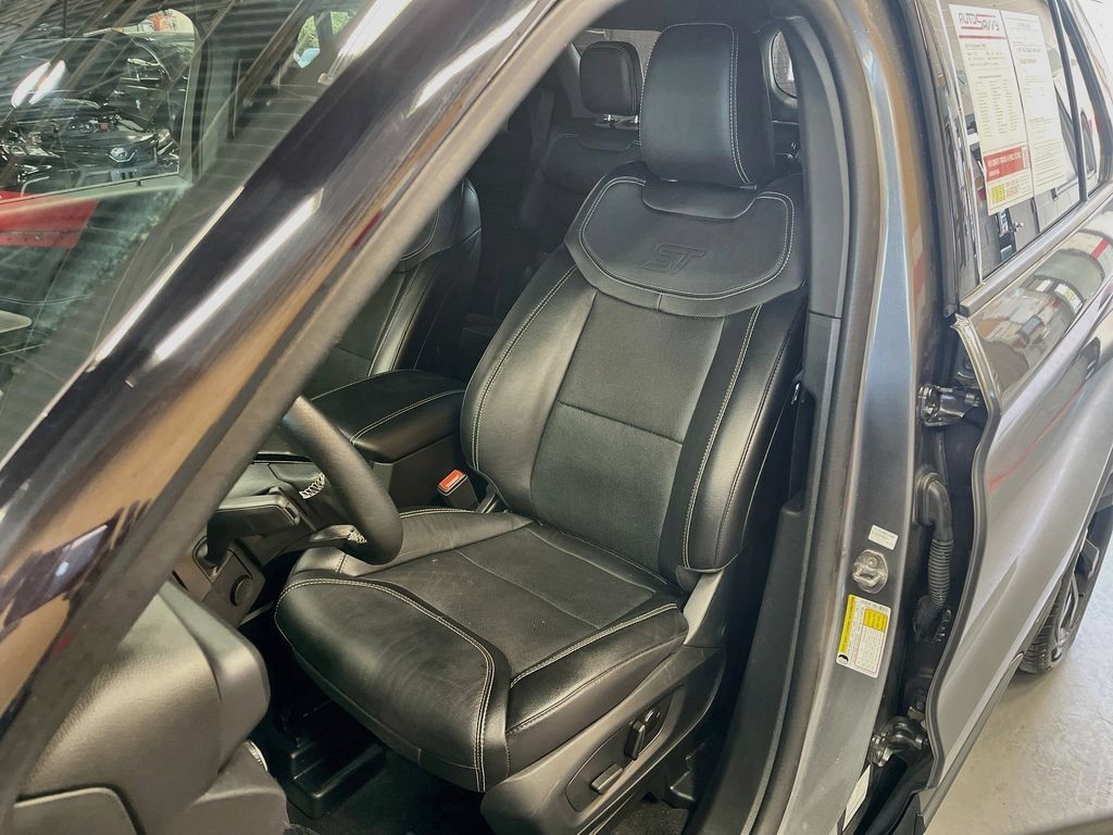 Used 2024 Ford Explorer ST w/ Equipment Group 401A AWD/4WD image 20
