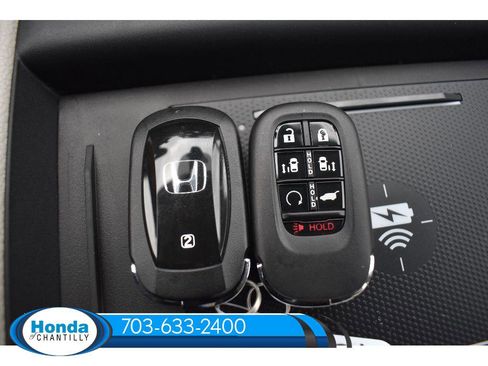 New 2026 Honda Odyssey Touring image 43