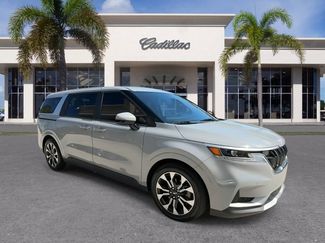 Used 2024 Kia Carnival EX video 2