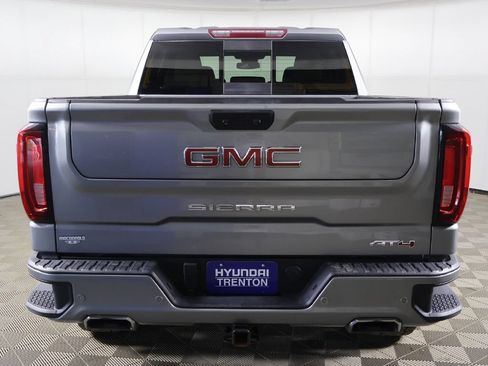 Used 2023 GMC Sierra 1500 AT4 w/ AT4 Preferred Package AWD/4WD image 15