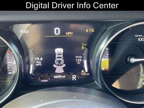 Used 2021 Jeep Wrangler Unlimited Sahara w/ Cold Weather Group image 13