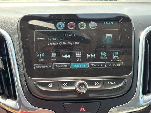 Used 2018 Chevrolet Equinox LT w/ Sun & Infotainment Package FWD image 23