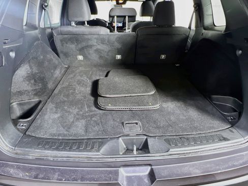 Used 2021 Honda Passport Sport image 23