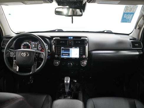 Used 2022 Toyota 4Runner TRD Off-Road Premium AWD/4WD image 13