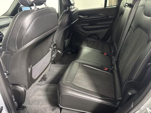 Certified 2023 Jeep Grand Cherokee Altitude image 25