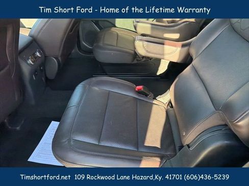 Used 2025 Ford Explorer Platinum w/ LUX Leather Package image 12