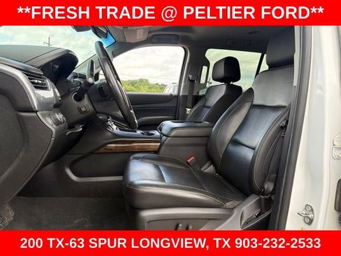 Used 2019 Chevrolet Tahoe LT w/ Luxury Package AWD/4WD image 17