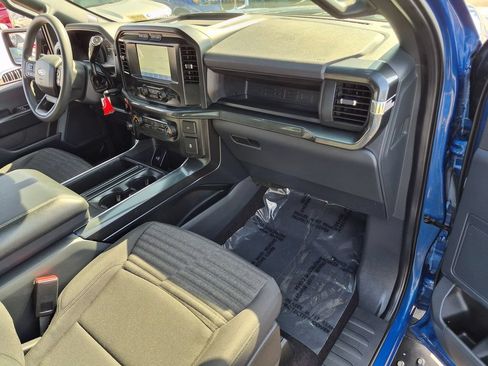 Used 2022 Ford F150 XL w/ STX Appearance Package RWD image 9
