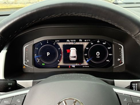 Used 2023 Volkswagen Atlas SEL Premium image 13