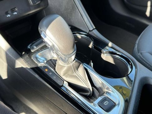 Used 2024 Buick Encore GX Sport Touring w/ Comfort Package image 22