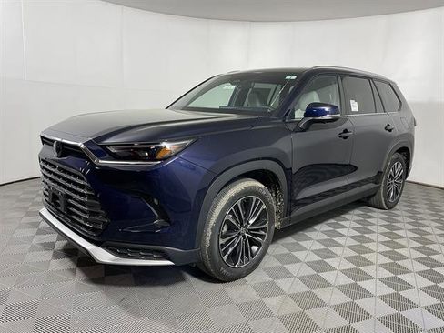New 2026 Toyota Grand Highlander AWD Hybrid image 3
