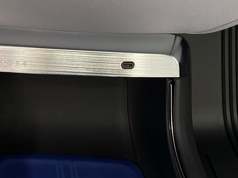 New 2025 Cadillac Lyriq Luxury image 23