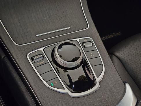 Used 2019 Mercedes-Benz C 300 4MATIC Sedan image 13