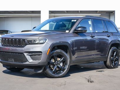 Used 2022 Jeep Grand Cherokee Altitude