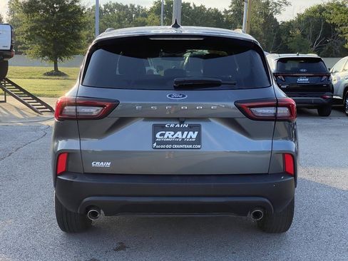 Used 2025 Ford Escape ST-Line image 6