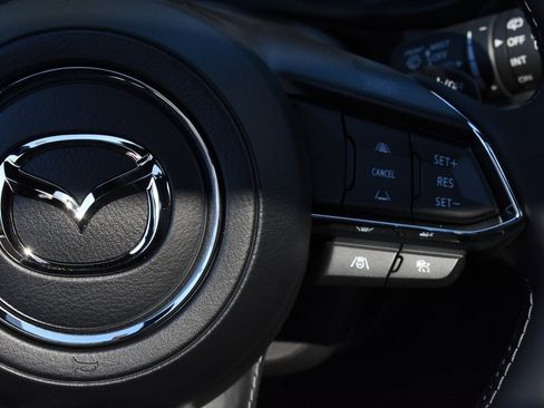 New 2025 MAZDA CX-5 Signature image 30