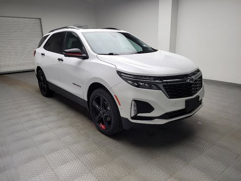 Used 2023 Chevrolet Equinox Premier image 13