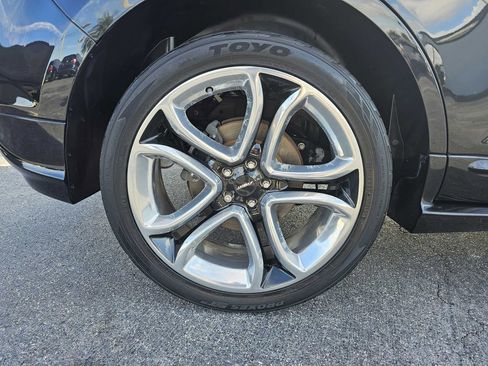 Used 2013 Ford Edge Sport w/ Driver Entry Pkg image 18