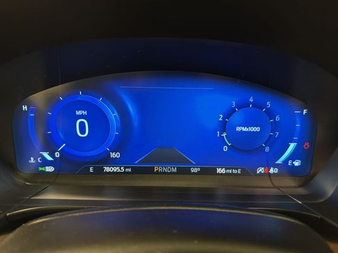 Used 2020 Ford Escape Titanium w/ Titanium Premium Package 2.0 AWD/4WD image 17