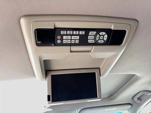 Used 2012 Honda Odyssey Touring image 41