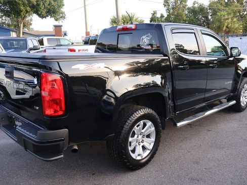Used 2021 Chevrolet Colorado LT w/ LT Convenience Package AWD/4WD image 5