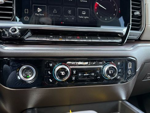 Used 2023 GMC Sierra 1500 SLT w/ SLT Premium Package image 18