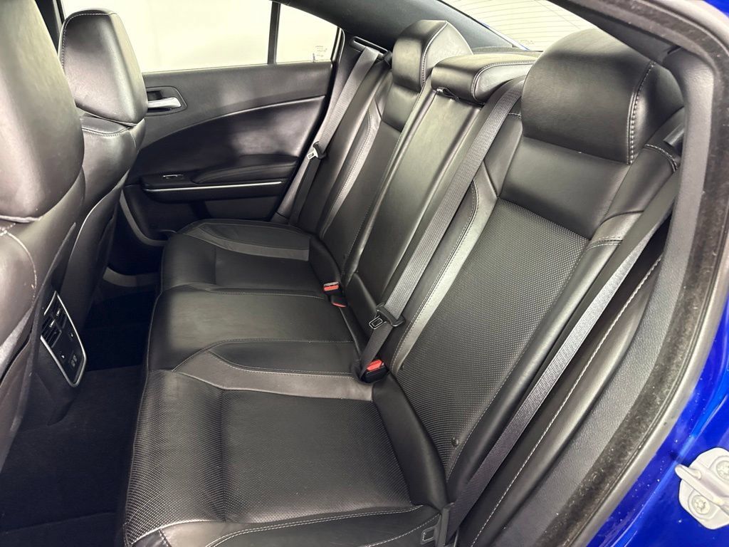 Used 2021 Dodge Charger SXT w/ Leather Interior Group RWD image 29