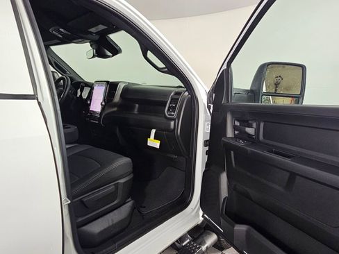 New 2026 RAM 3500 Tradesman image 37