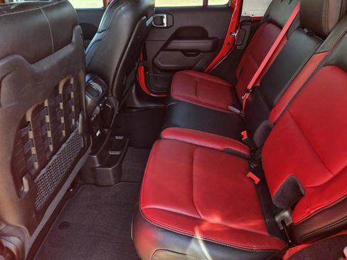 Used 2023 Jeep Wrangler Unlimited Rubicon 392 image 25