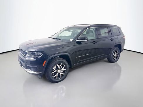 New 2025 Jeep Grand Cherokee L Limited image 3