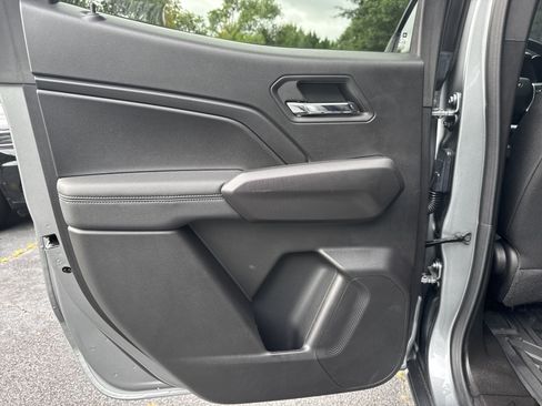 Used 2024 Chevrolet Colorado LT w/ LT Convenience Package RWD image 14