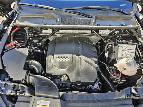 Used 2023 Audi Q5 2.0T Premium image 8