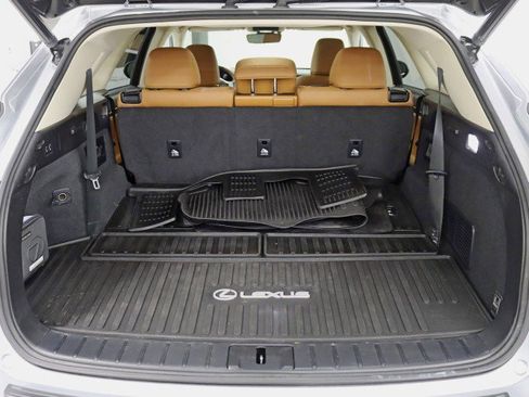 Used 2022 Lexus RX 350L Premium w/ Premium Package AWD/4WD image 38