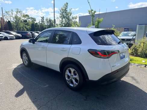 Used 2024 Honda HR-V LX image 4