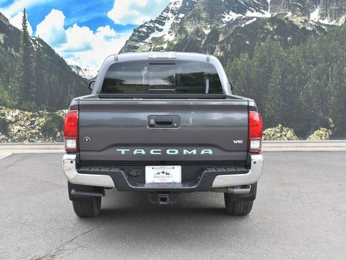 Certified 2021 Toyota Tacoma SR5 RWD image 10