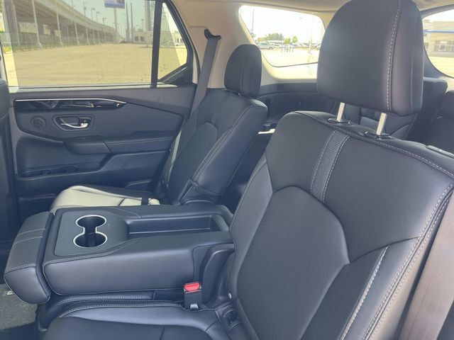 New 2026 Honda Pilot EX-L image 17