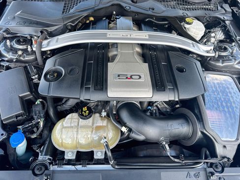 Used 2020 Ford Mustang GT Premium w/ GT Performance Package RWD image 31