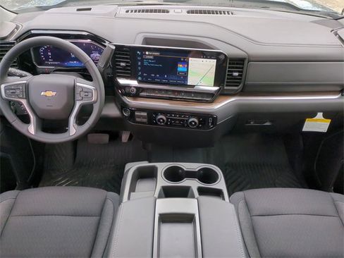 New 2026 Chevrolet Silverado 1500 LT image 15