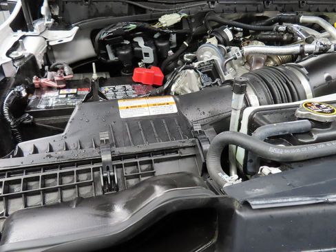 Used 2025 Ford F450 King Ranch w/ Chrome Package image 38