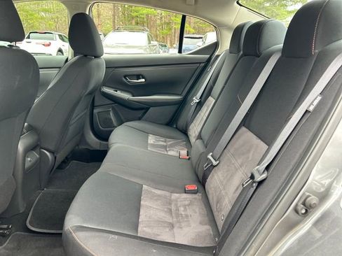 Used 2022 Nissan Sentra SR FWD image 22