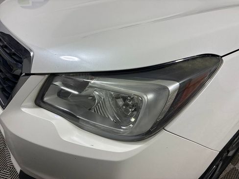 Used 2018 Subaru Forester 2.5i Premium w/ All-Weather Package image 35