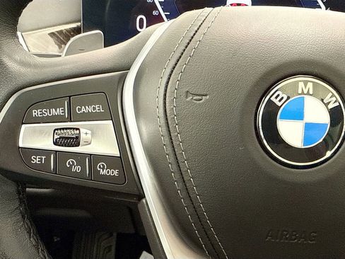 Used 2024 BMW X5 xDrive40i w/ Parking Assistance Package image 11