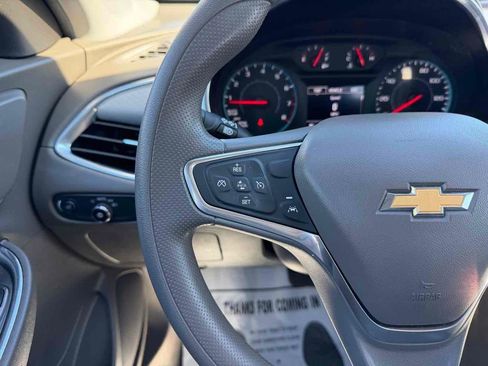Used 2020 Chevrolet Malibu LT image 22