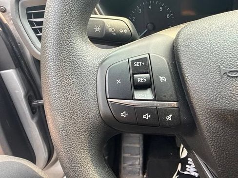 Used 2022 Ford Escape SE FWD image 16