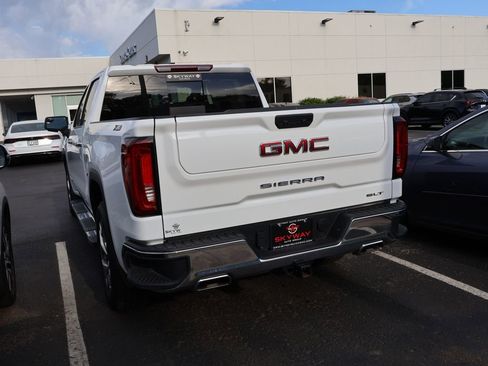 Used 2023 GMC Sierra 1500 SLT w/ SLT Premium Package AWD/4WD image 7