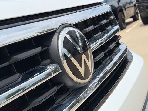 Used 2021 Volkswagen Atlas SEL AWD/4WD image 14