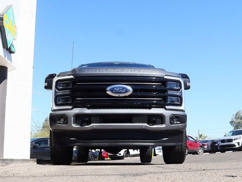 Used 2025 Ford F250 Platinum image 18