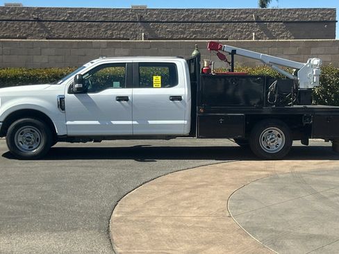 Used 2022 Ford F350 XL w/ Power Equipment Group RWD image 7